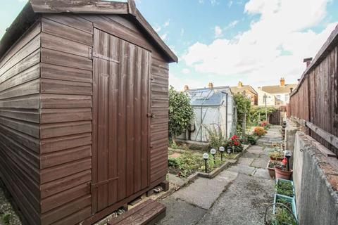 107 David Street, Grimsby, DN32 9NN