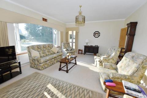 4 bedroom house for sale - West Moors Ferndown BH22 0EJ