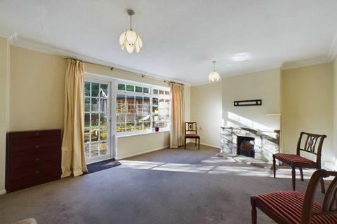 3 Pembridge Chase, Bovingdon, Hemel Hempstead, HP3 0QR
