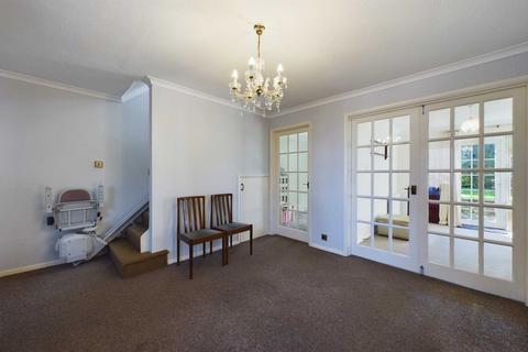 3 Pembridge Chase, Bovingdon, Hemel Hempstead, HP3 0QR
