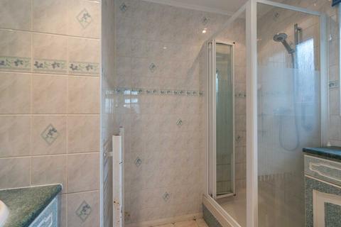 3 Pembridge Chase, Bovingdon, Hemel Hempstead, HP3 0QR