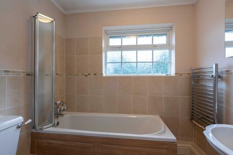 3 Pembridge Chase, Bovingdon, Hemel Hempstead, HP3 0QR