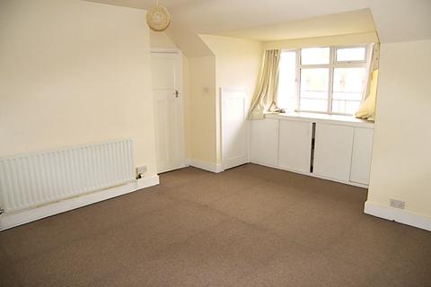 2 bedroom flat to rent - Richmond Road, Kingston upon Thames KT2