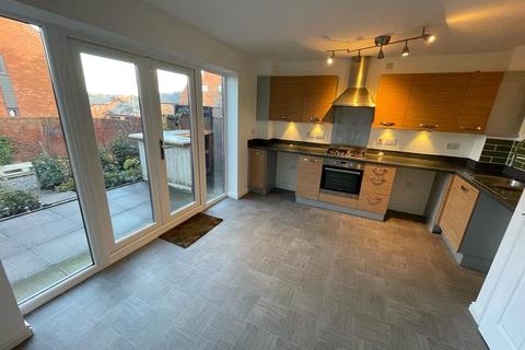 3 bedroom detached house to rent - Cheshires Way, Telford, Shropshire, TF3