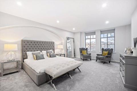 3 bedroom apartment to rent, Maida Vale, Maida Vale, London, W9
