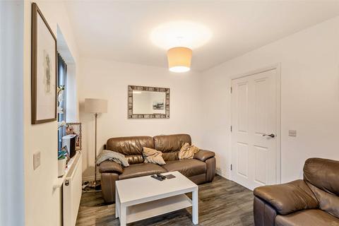 8 Broadleaf Gardens, Wolverhampton, WV3 7BU