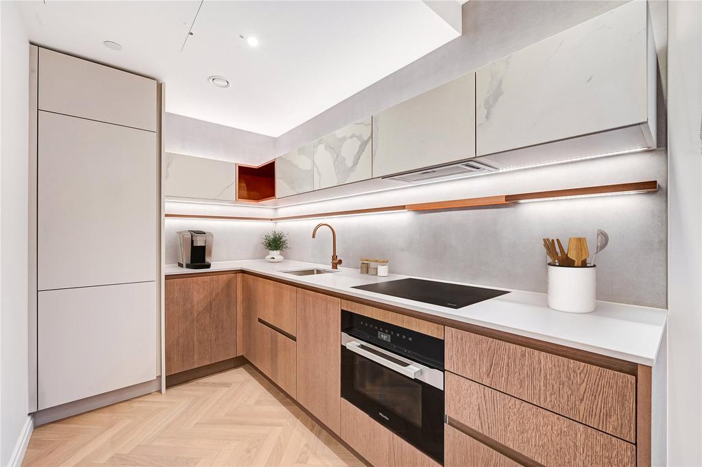 Kitchen/Reception