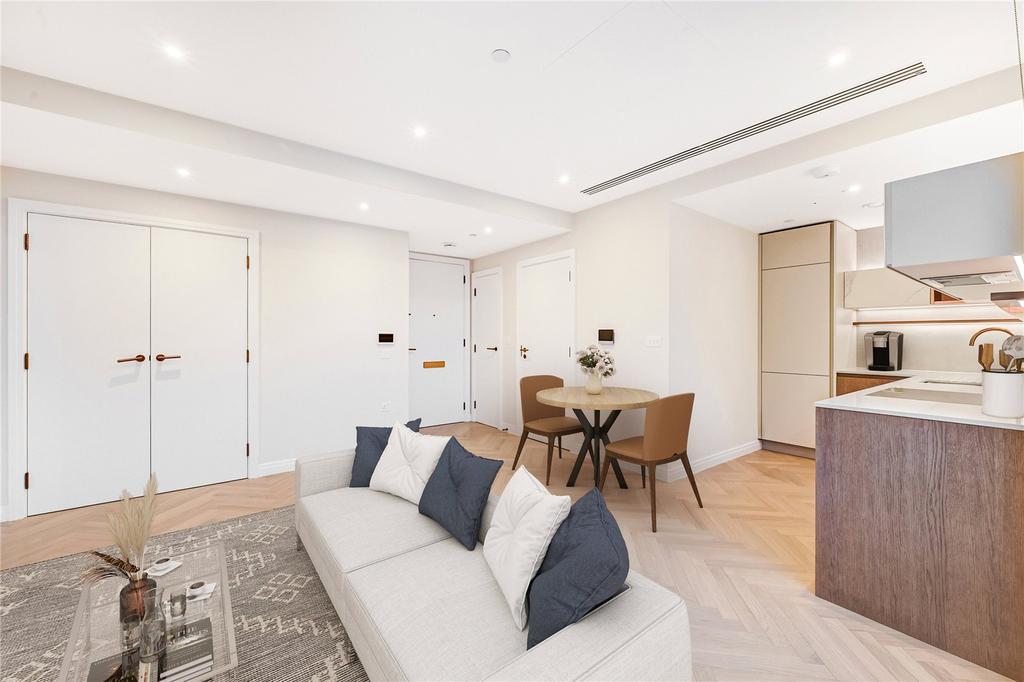 Kitchen/Reception