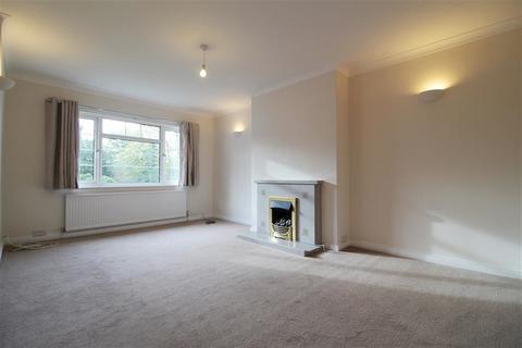 3 bedroom apartment to rent, Florida Court, Bath Road, Reading, RG1