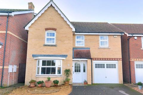 4 bedroom detached house for sale - Cornelia Road, Bournemouth, BH10