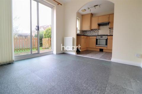 3 bedroom semi-detached house to rent - Chesterford Court, Heatherton Village