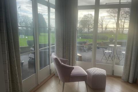 Apartment 8, Headlands Hayes Road, Sully, Penarth, CF64 5QH