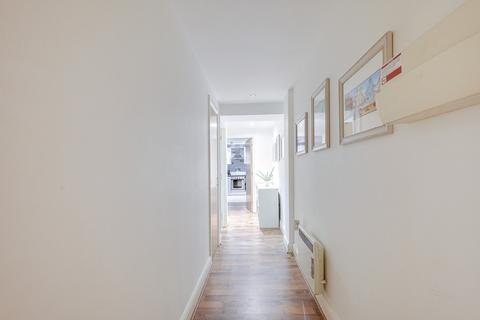 2 bedroom apartment for sale - Lambeth Road, Benfleet, SS7