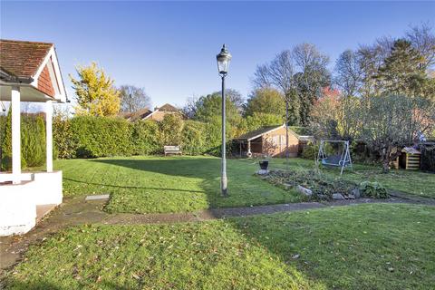 3 Fairlight Cross, Longfield, DA3 7JD