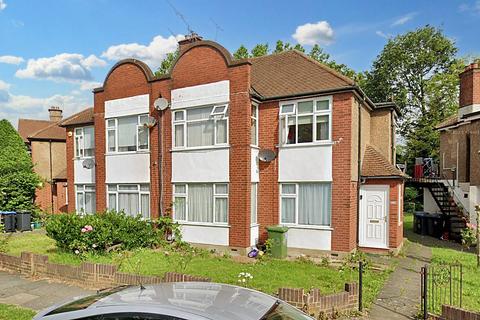 2 bedroom maisonette to rent, Windermere Court, Wembley HA9