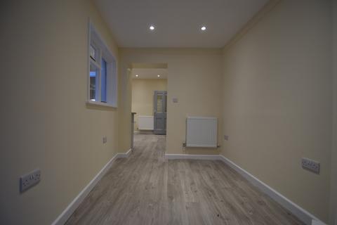 3 bedroom townhouse to rent, 6 Abbey Foregate, Shrewsbury SY2 6AD