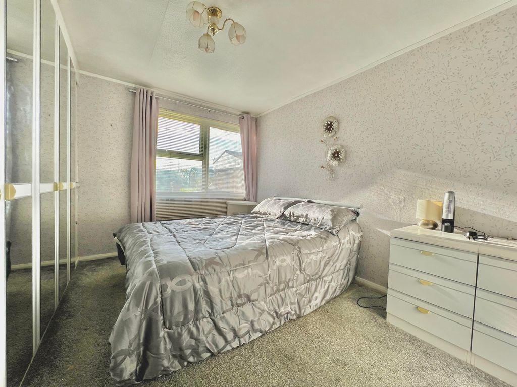 Bedroom 1 (Double)