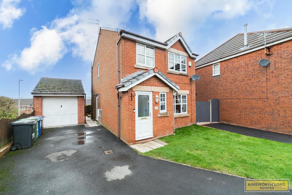 Clayton Way, Clayton Le Moors 3 bed detached house for sale £150,000