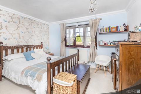 16 Back Lane, Hethersett, Norwich, NR9 3JJ