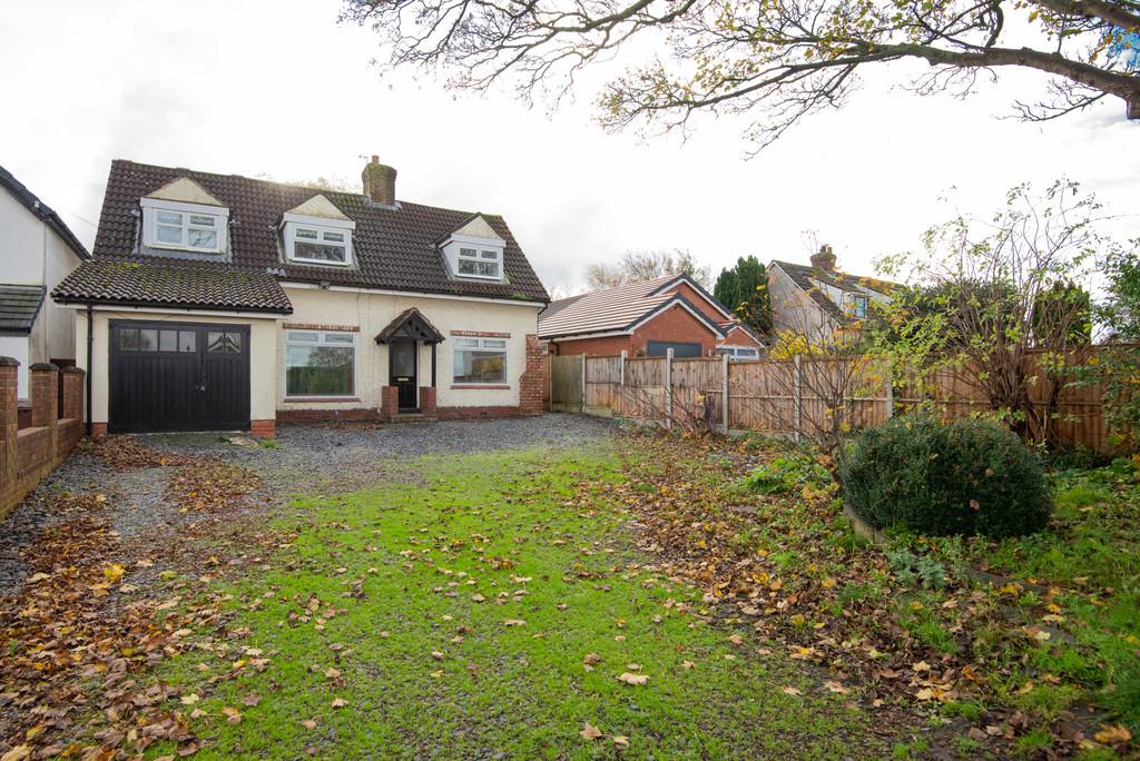 Renacres Lane, Halsall, Ormskirk 4 bed detached house for sale £362,500