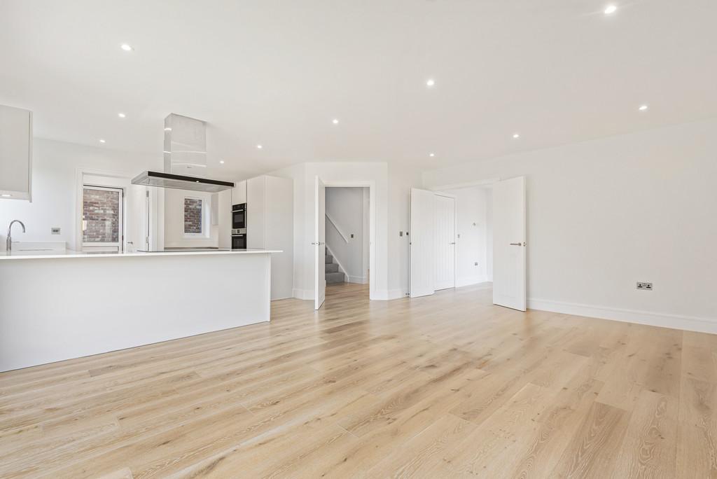 Horse Leys, Rotherfield Greys, HenleyonThames 5 bed detached house to