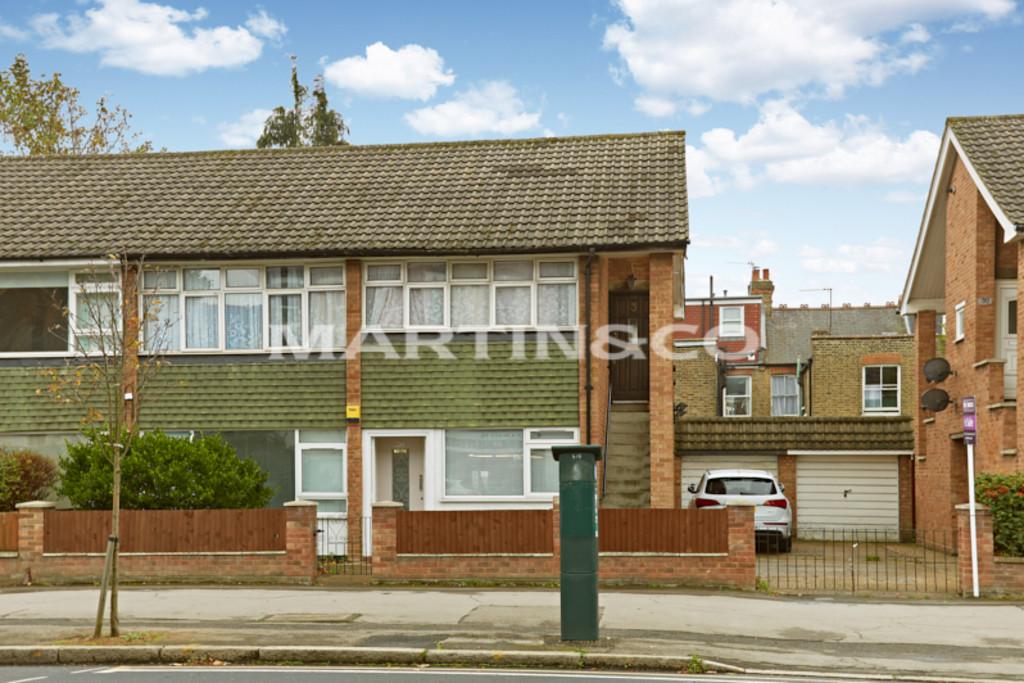 Kingston Road, Wimbledon 2 bed flat £1,600 pcm (£369 pw)