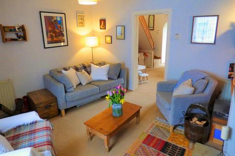 2 bedroom cottage to rent, Chester Street, CIRENCESTER