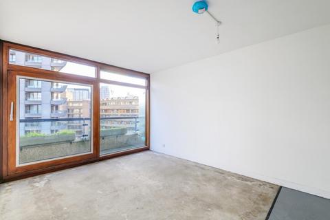1 bedroom apartment for sale - Ben Jonson House Barbican EC2