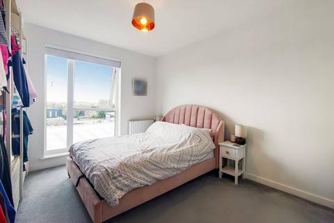 2 bedroom flat to rent - Rowland Road, Tottenham, LONDON, N17