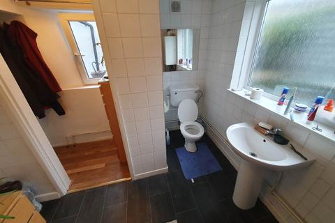5 bedroom house to rent - Cranbrook Street, Cardiff,