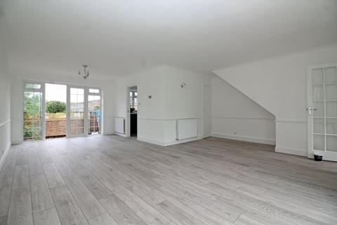 3 bedroom terraced house to rent - Ridge Langley, South Croydon