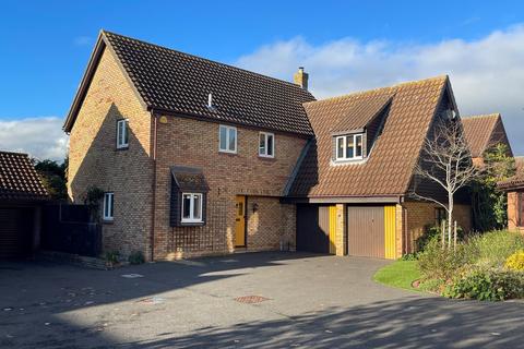 4 bedroom detached house for sale - Acres End, Chelmsford, CM1