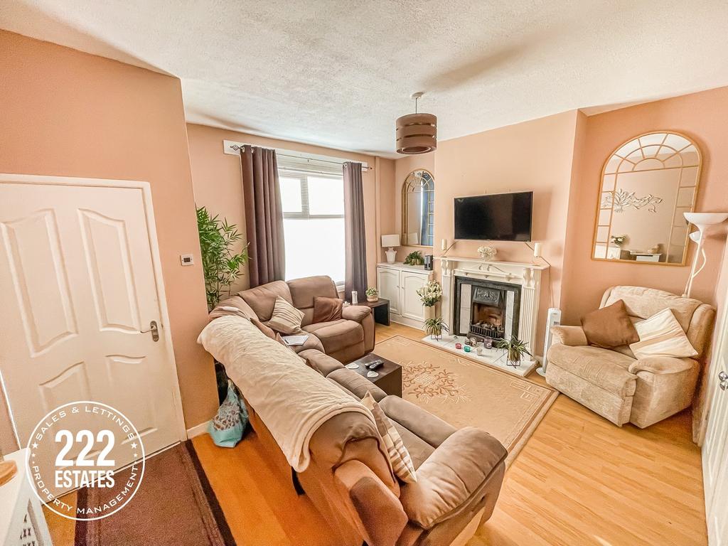 Acorn Street, NewtonleWillows, WA12 3 bed terraced house for sale £