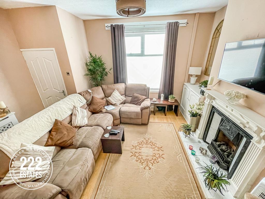 Acorn Street, NewtonleWillows, WA12 3 bed terraced house £130,000