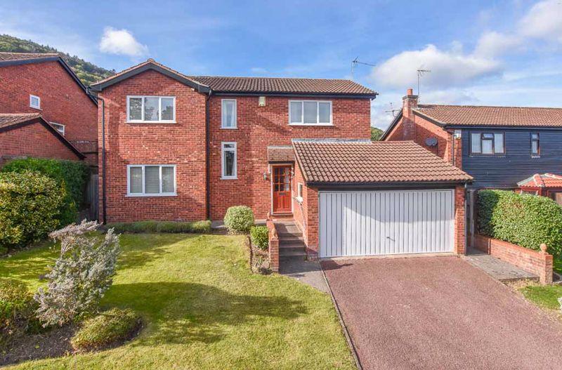 The Moorlands, Malvern Wells... 4 bed detached house £450,000