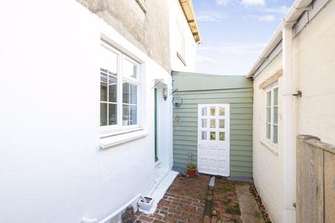 2 bedroom cottage for sale - Queen Street, Gillingham SP8