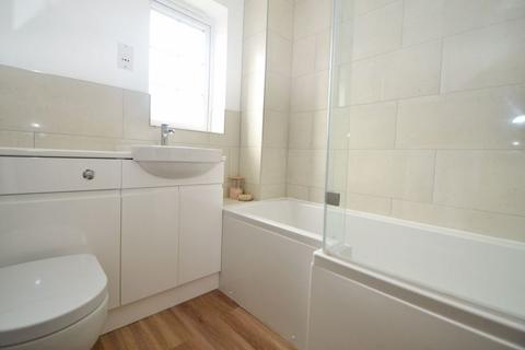 2 bedroom terraced house to rent, Buttercup Crescent, Wick St Lawrence, Weston-Super-Mare