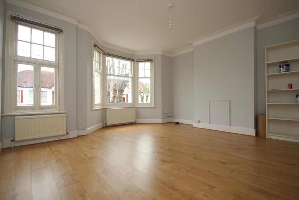 Elborough St 83a.JPG