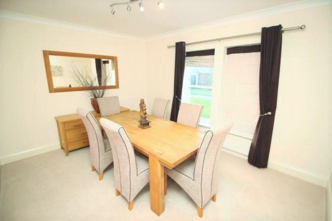 Dining room.jpeg