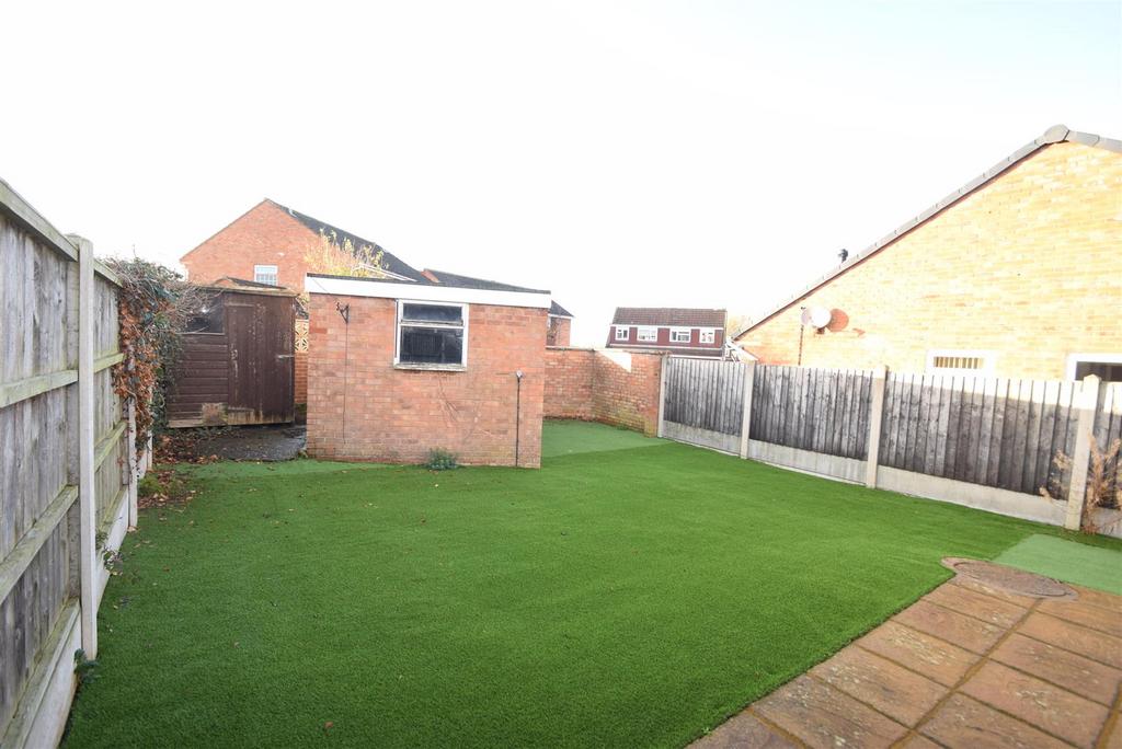 Lythwood Road, Bayston Hill, Shrewsbury 2 bed semidetached bungalow