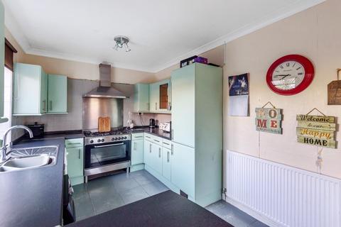 36 Auster Bank Road, Tadcaster, LS24 8AX