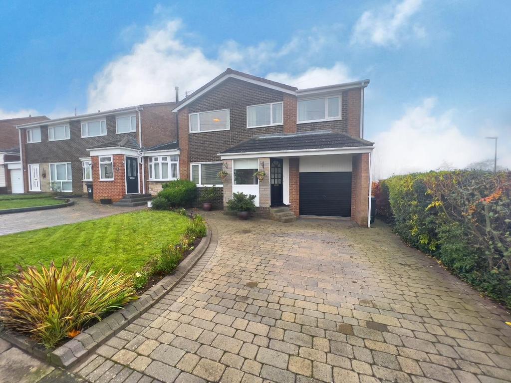 Wolsingham Drive, Newton Hall, Durham 4 bed link detached house for