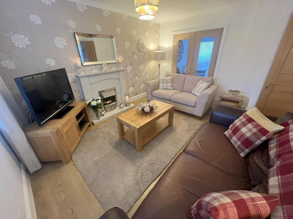 Wolsingham Drive, Newton Hall, Durham 4 bed link detached house for