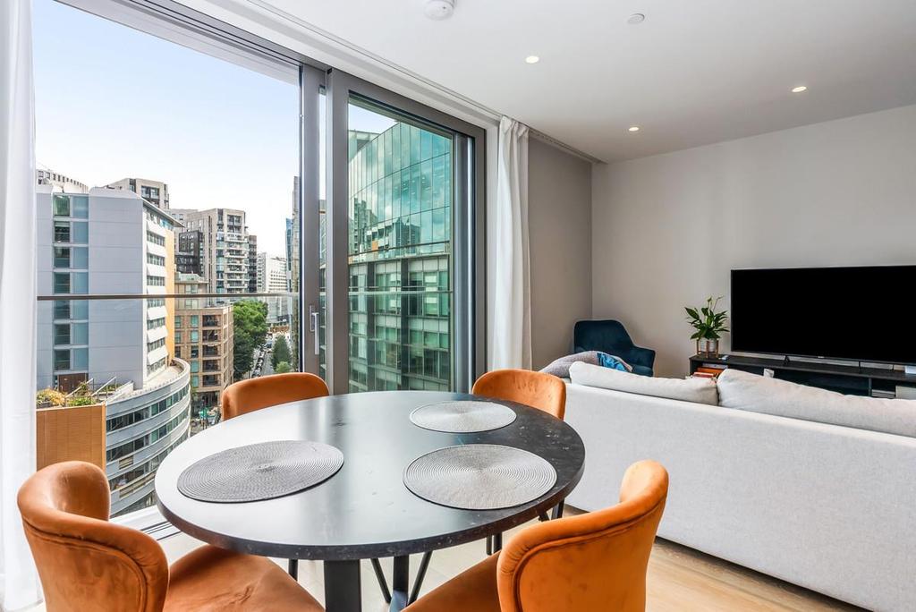 3 Canalside Walk, W2 1GT 2 bed apartment for sale £1,125,000