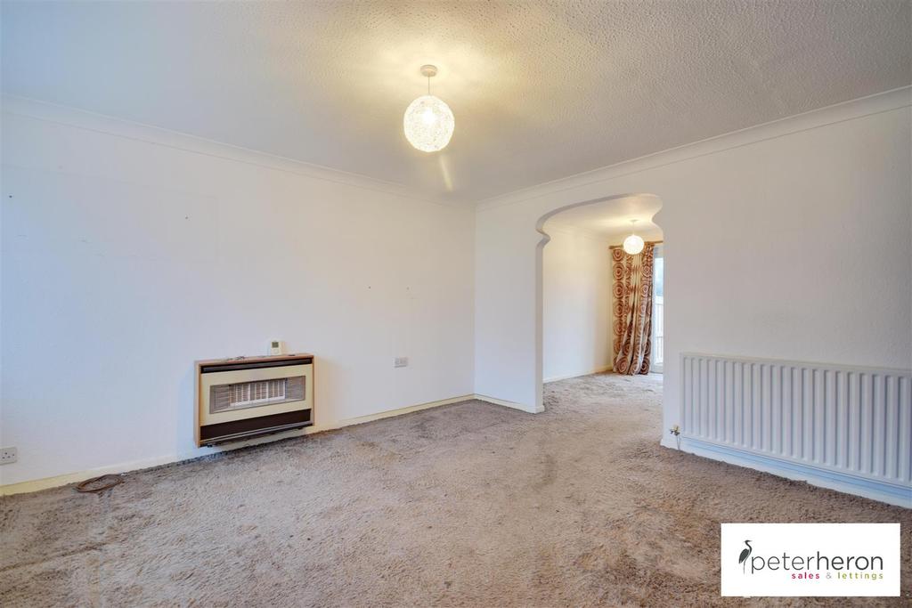 Bowburn Avenue, Wear View, Sunderland 3 bed semidetached house £110,000