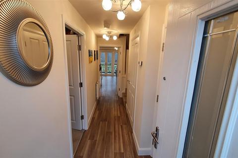8 Widnall Drive, Bingham, Nottingham, NG13 7AR