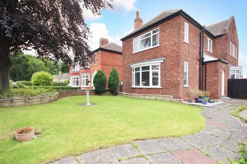 3 bedroom detached house for sale, Bishopton Road, Stockton-On-Tees, TS18 4PH