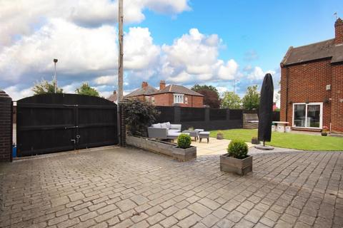 3 bedroom detached house for sale, Bishopton Road, Stockton-On-Tees, TS18 4PH