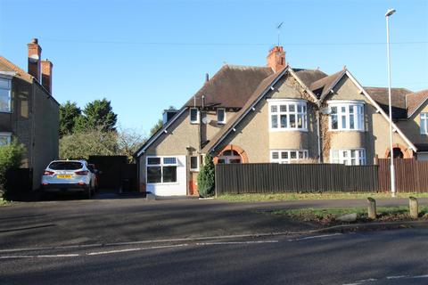 3 bedroom semi-detached house for sale - Doddington Road, Wellingborough