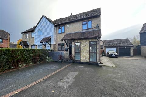 3 bedroom end of terrace house for sale - Grey Willow Gardens, Singleton